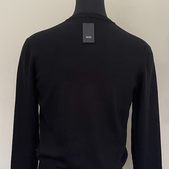 New Hugo Boss Sweater V Neck Black Wool Pullover Sweater S size - Picture 4 of 9